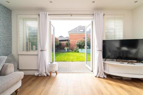 33 Shaftesbury Road (35).jpg