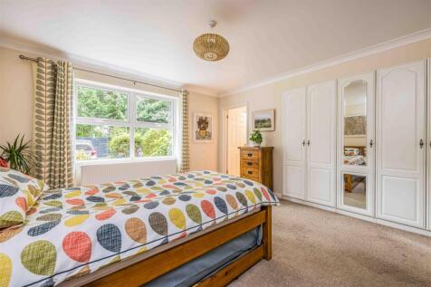Flat 2, Centenary Court, 19 Burton Road, Poole-Sma