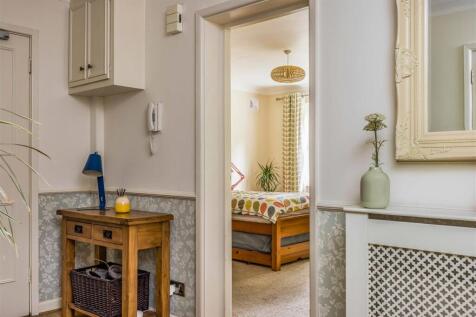Flat 2, Centenary Court, 19 Burton Road, Poole-Sma