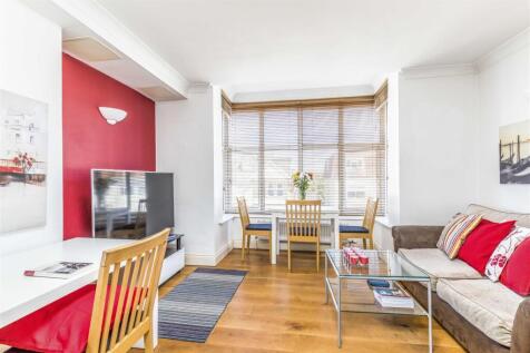 Flat 3, 21 Burnaby Road, Alum Chine, Bournemouth ,