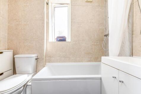 Flat 3, 21 Burnaby Road, Alum Chine, Bournemouth ,