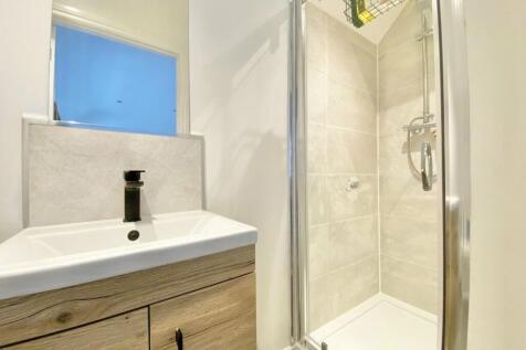 Ensuite.jpg