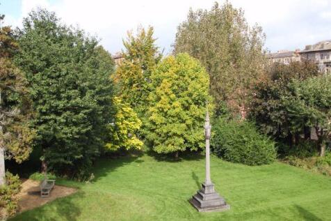 Photograph 7