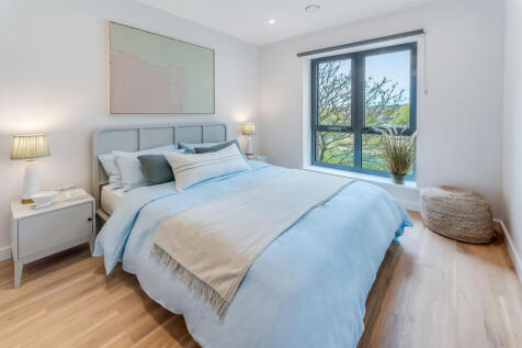 GQ Lyons Dock 3 Bed (2)