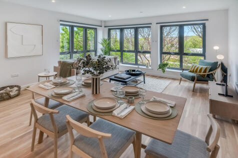 GQ Lyons Dock 3 Bed (4)