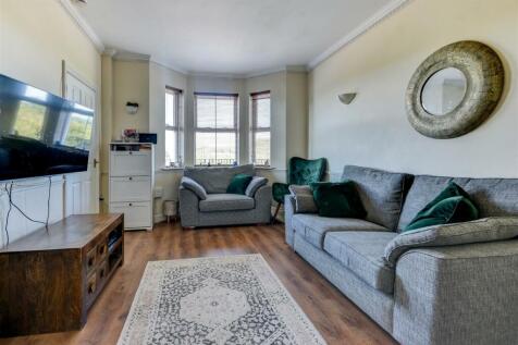 16Dacre-5.jpg
