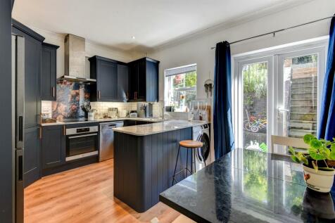 16Dacre-8.jpg