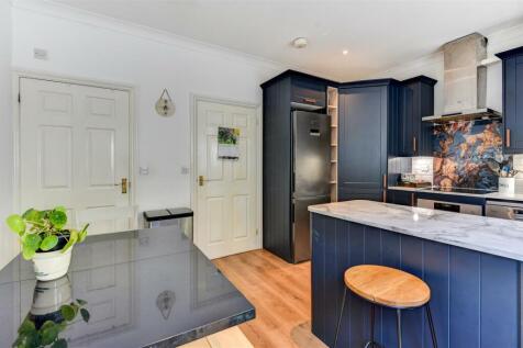 16Dacre-11.jpg