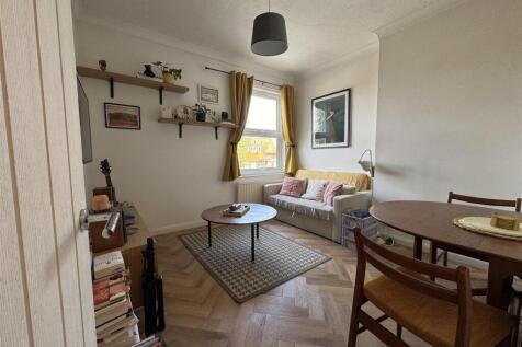 Living Room 2.JPEG
