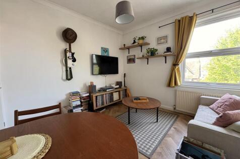 Living Room 1.JPEG