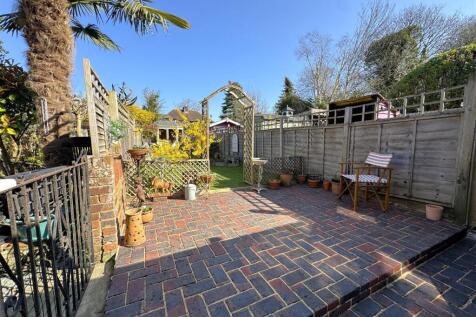 Garden Patio 1.JPEG