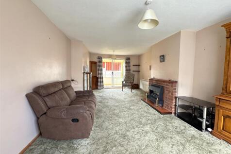 Living room.JPEG