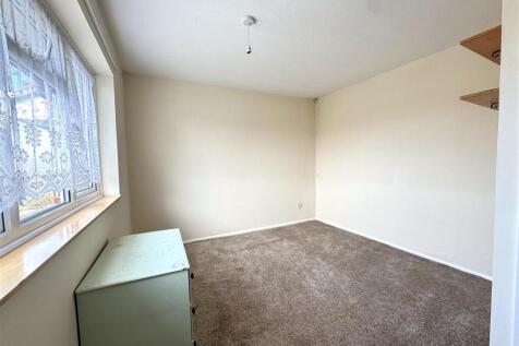 Bedroom 2a.JPEG