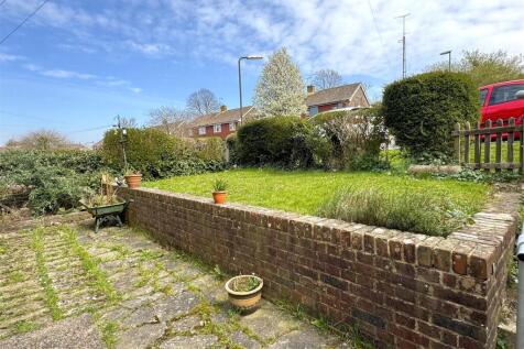 Front Garden.JPEG