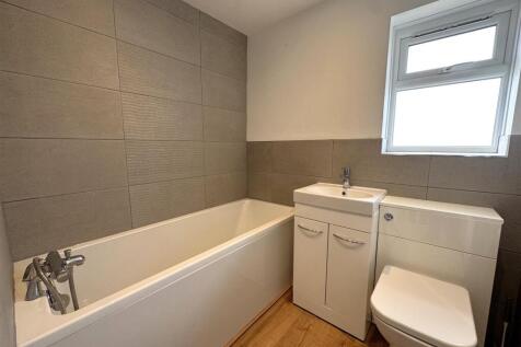 Bathroom.JPEG