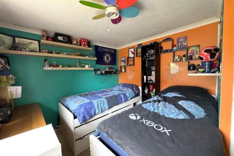 Bedroom 2...JPEG
