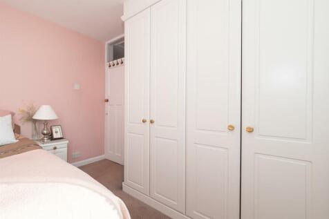 44 Crossway Rd-10.jpg