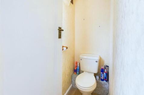 CAM03736G0-PR0075-STILL009.jpg