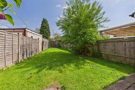 CAM03736G0-PR0130-STILL015.jpg