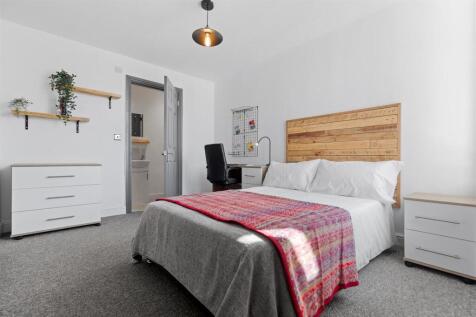 Bedroom 3.jpg