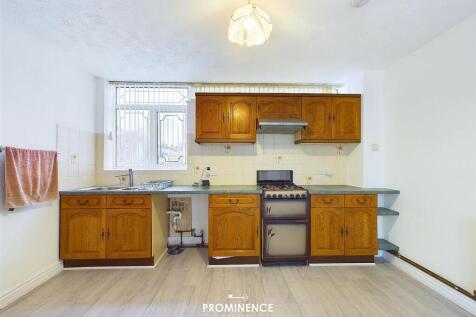 CAM03736G0-PR0052-STILL004.jpg