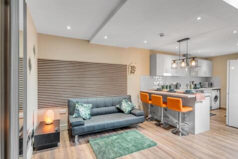 125 St George_s Rd, Coventry CV1 2DH (45).jpg