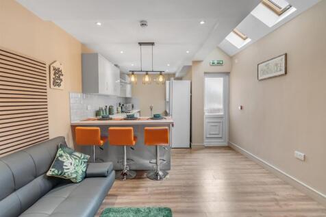 125 St George_s Rd, Coventry CV1 2DH (47).jpg