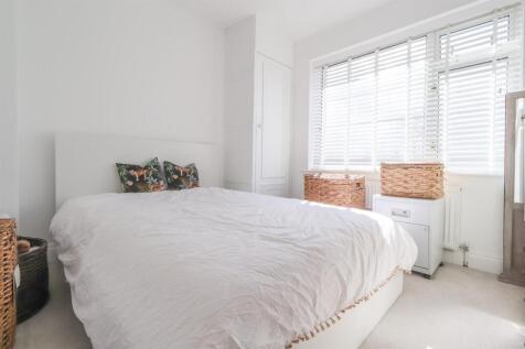 The Martyrs Close -33.jpg