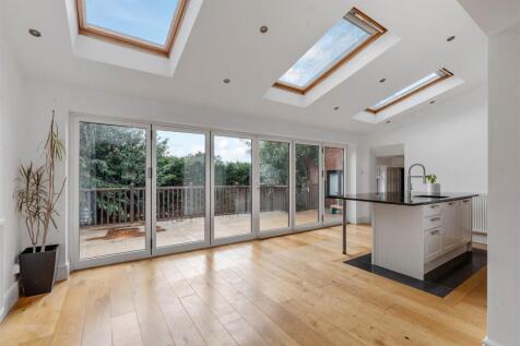 23 Overslade manor, Rugby NWM (25 of 37).jpg