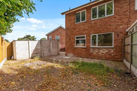 18 Potton Close NWM (14 of 18).jpg