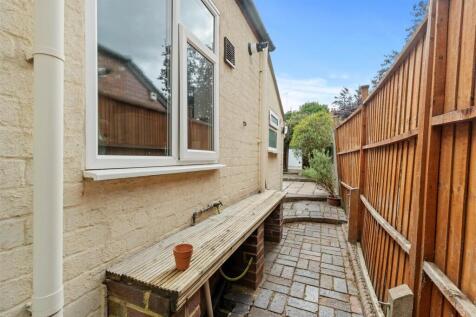 66 Kingston Road NWM (11 of 19).jpg