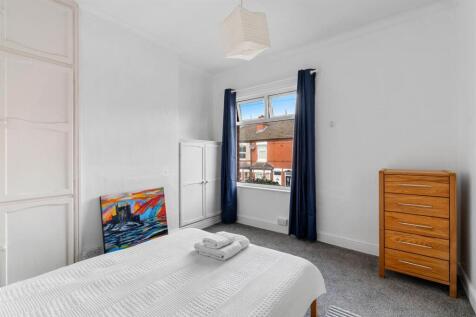 66 Kingston Road NWM (1 of 19).jpg