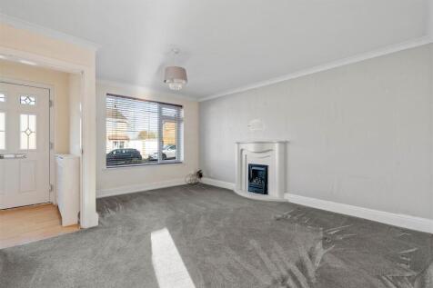 37 Morris Drive, Whitnash (6 of 28).jpg