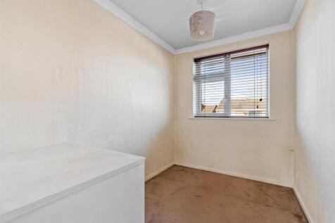 37 Morris Drive, Whitnash (24 of 28).jpg