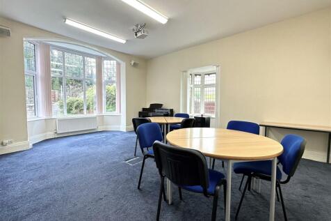 classroom 1.jpg