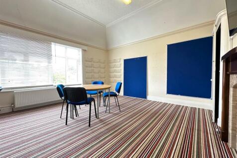 classroom 6.jpg
