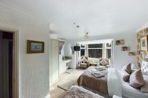 CAM00465P1-PR0190-STILL09.jpg