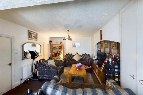 CAM00465P1-PR0190-STILL07.jpg