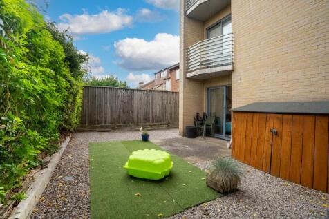 Property Image 8
