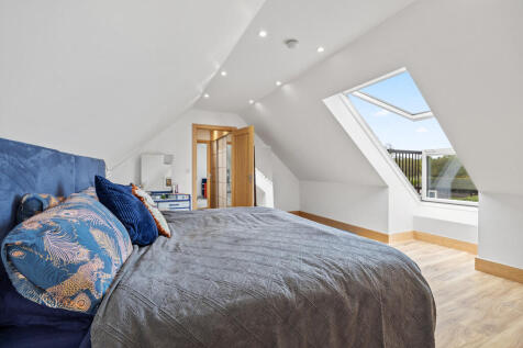 Master Bedroom 2