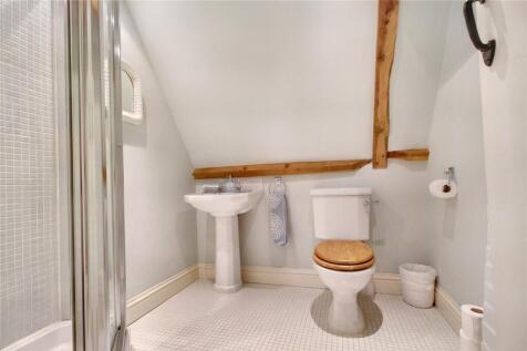Top Fl Shower Room
