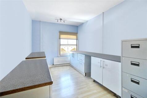 First Floor Fr2