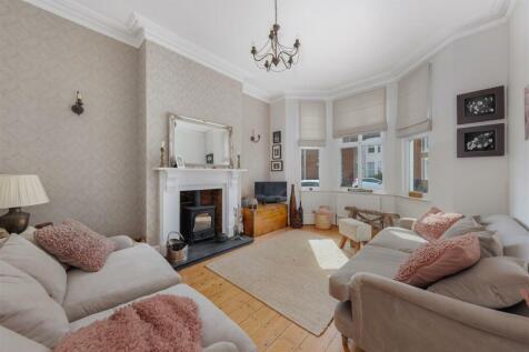 LeamTerr61-19A.jpg