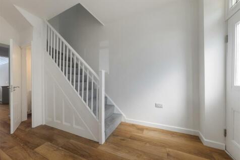 Clarendon64-16A.jpg