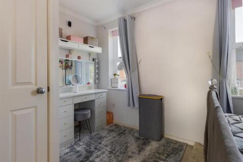 Robinia2-14A.jpg