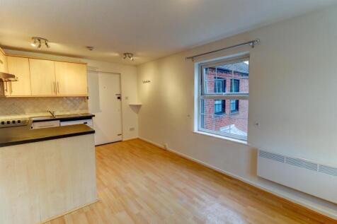 Living/Kitchen