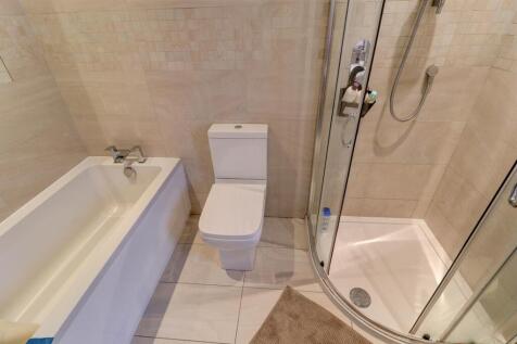 Ensuite Bathroom (Bedroom 2)