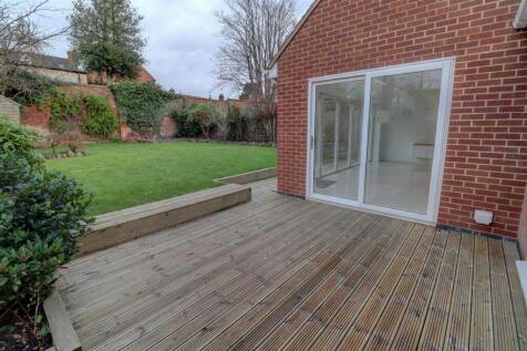 Exterior Garden/Decked Area