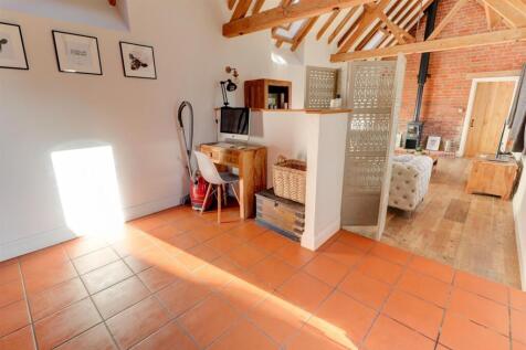Reception Room 2/Office Space
