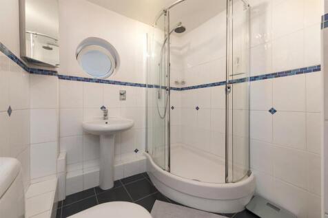 Main Shower Room